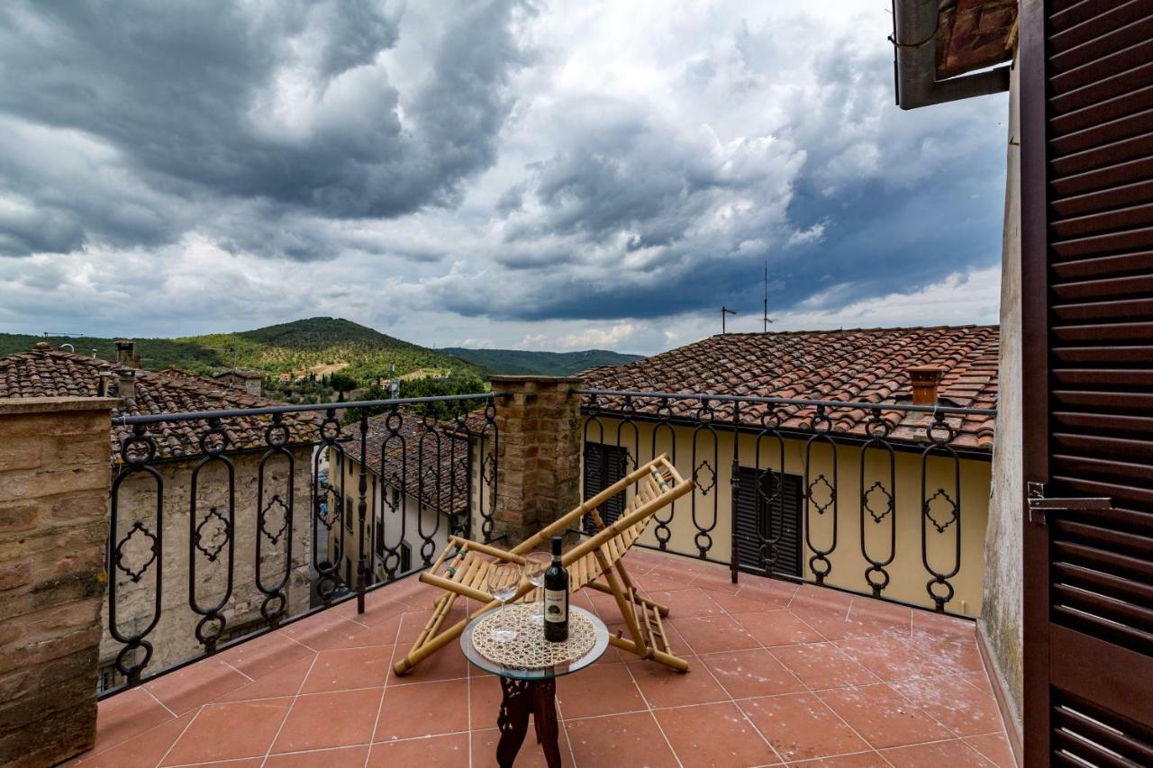 Art Rebus Tower In Tuscany Radda in Chianti Exterior foto
