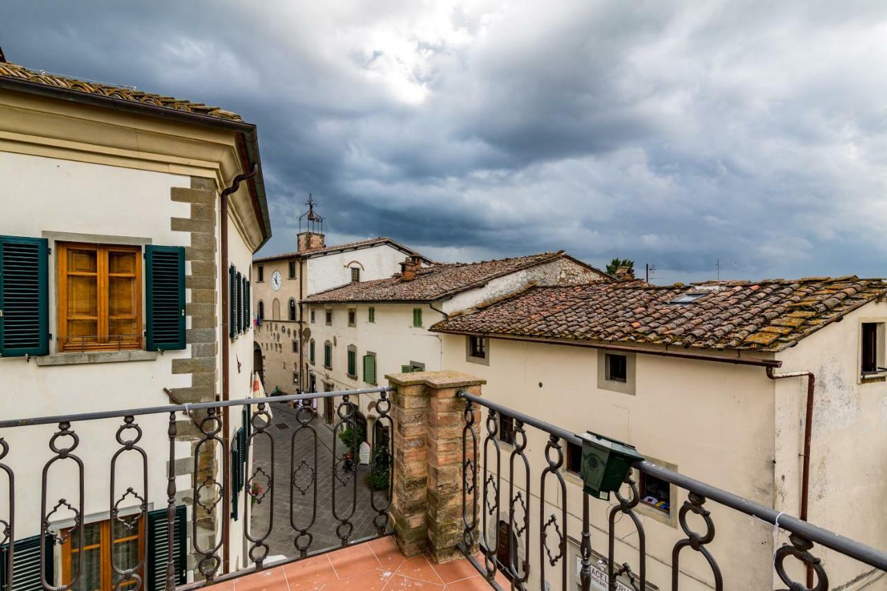 Art Rebus Tower In Tuscany Radda in Chianti Exterior foto