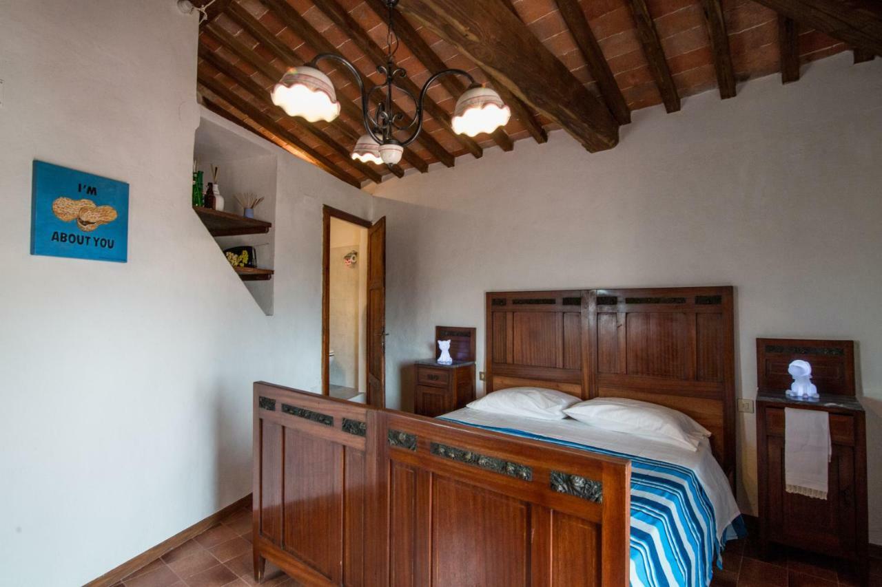 Art Rebus Tower In Tuscany Radda in Chianti Exterior foto