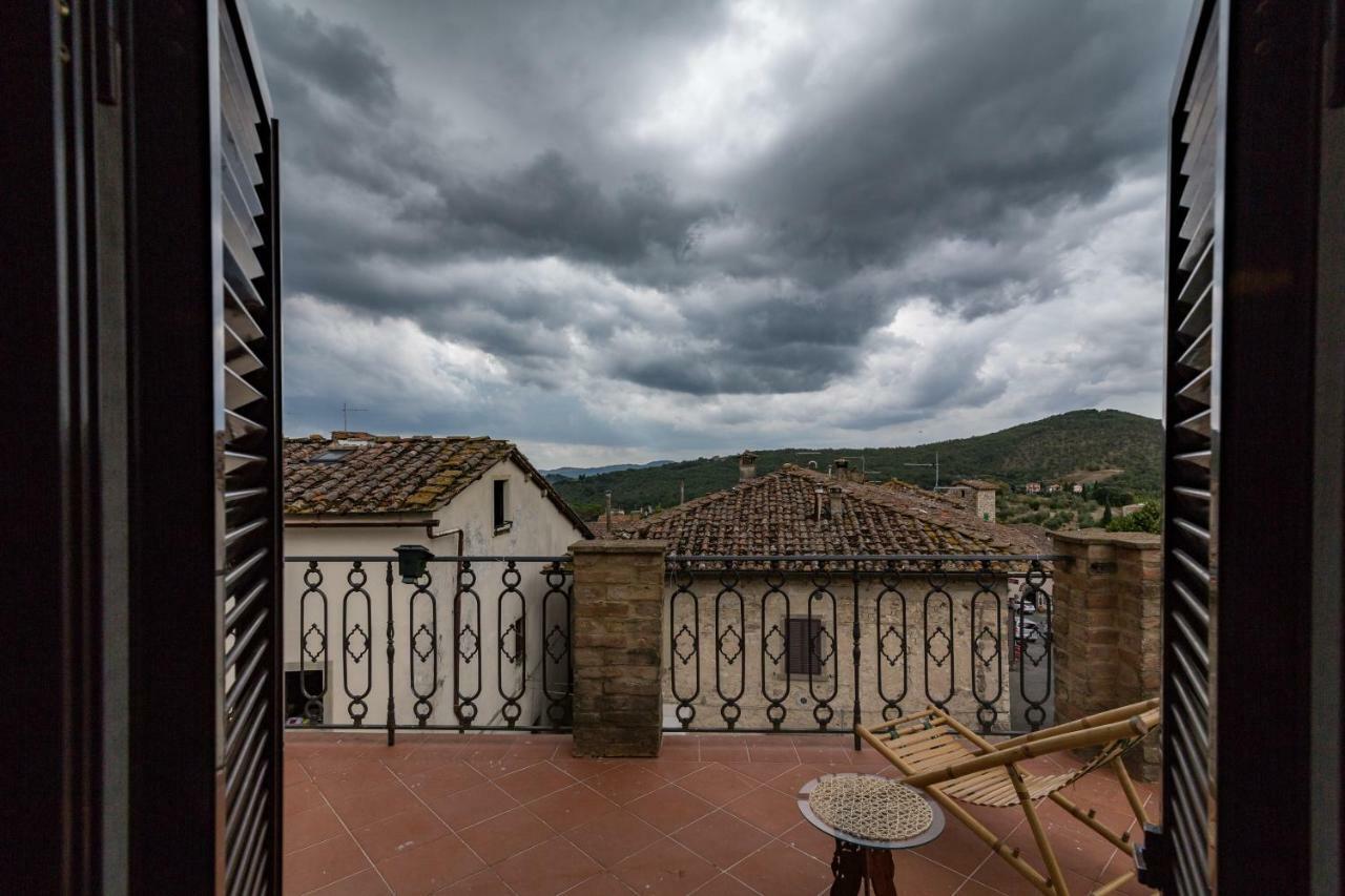 Art Rebus Tower In Tuscany Radda in Chianti Exterior foto